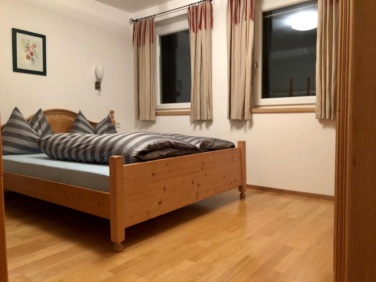 Apartment Venediger Neukirchen am Großvenediger Eksteriør bilde